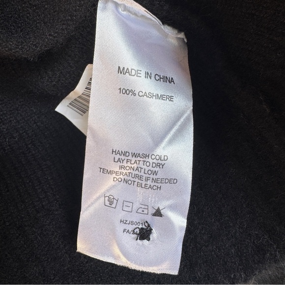 NWT!! QUINCE Women's Mongolian Cashmere Structured Cardigan Sweater Black Large - Picture 12 of 14